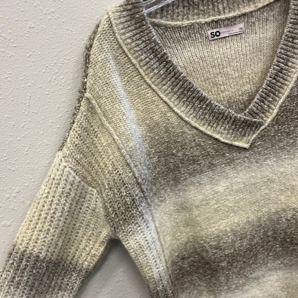 SO V-Neck ombre striped Dolman sleeve knit sweater XS oversized NEW 740 - Picture 3 of 6